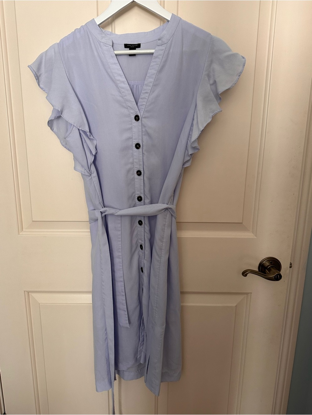 Ann Taylor Light blue Button-Front Women’s Dress with Tie Waist
